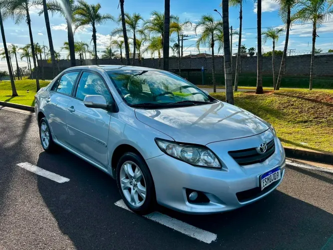 Toyota Corolla XEI 2.0 Flex 16V Aut. 2011