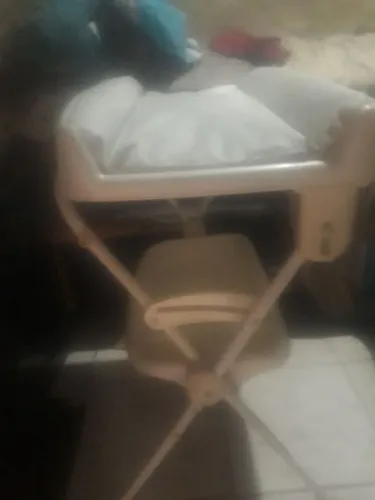 Trocador e banheirade bebe novo 50 reais