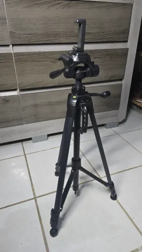 TRIPÉ PARA CÂMERA OBERON