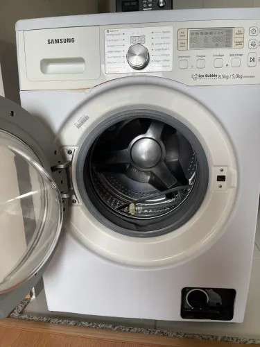 Vendo maquina de lavar, e seca sansung. Funcionando normal, só não seca