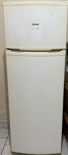 Geladeira usada, funcionando perfeitamente