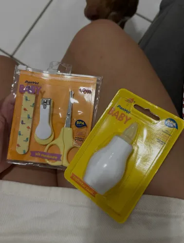 Cortador de unha de bebê e aspirador de narina 
