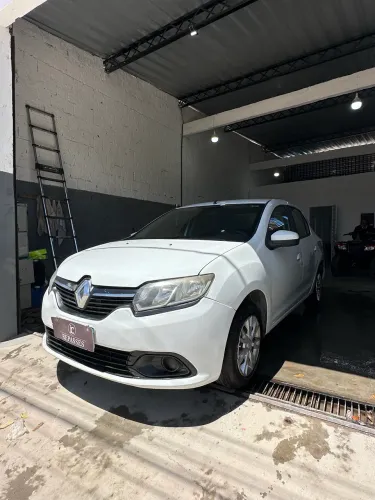 Renault Logan Expres./exp. UP Hi-flex 1.0 16V 4P 2015