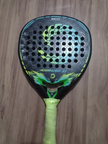 Raquel de padel Compass advanced jj excelente estado 