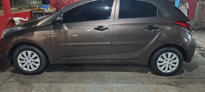 Hyundai HB20 Unique 1.0 Flex 12V Mec. 2019
