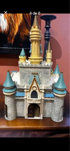 Castelo antigo Disney original 