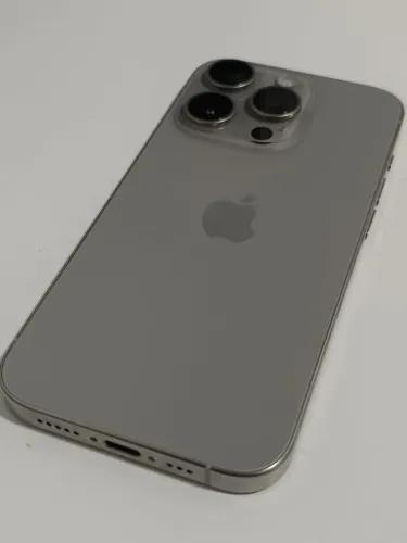 iPhone 15 Pro - 128 GB - Natural Titanium