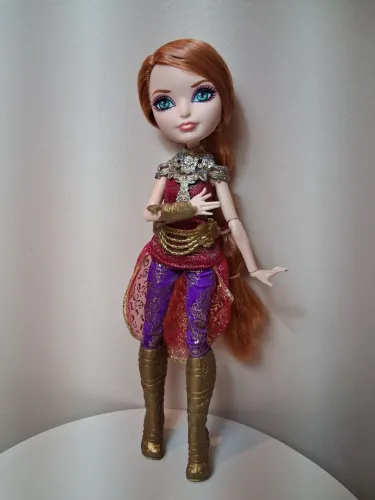 Holly'o Hair Dragon Games - Boneca Ever After High 