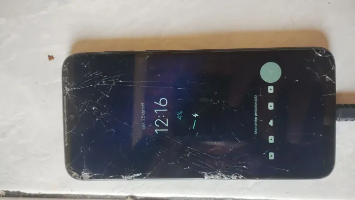 Vendo celular moto g8 pluz
