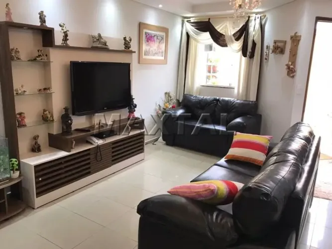 Condomínio Residencial, com 3 dormitórios, 1 suite, e 2 vagas Região Mooca.