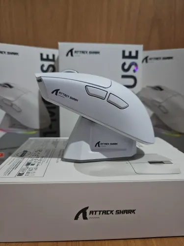Mouse gamer shark attack x11