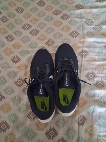 Tênis da Nike super compacto e confortável 