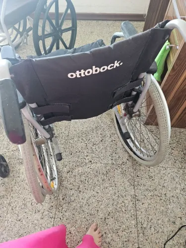 Cadeira de roda marca Ottoboock
