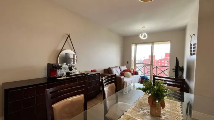 Apartamento à Venda em Lagoa Nova Conforto, Espaço e Excelente Localização!