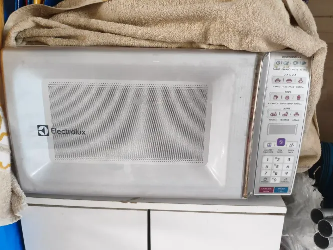 Microondas Eletrolux 34 litros 110v