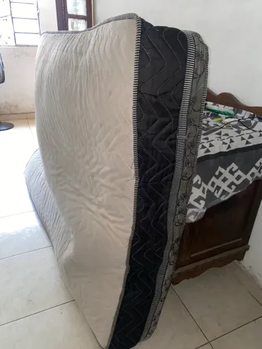 Vendo cama de casal ortopédico ortobom