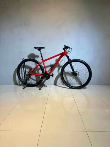 Bicicleta Absolute Nero 5 Aro 29 Shimano Muito Nova