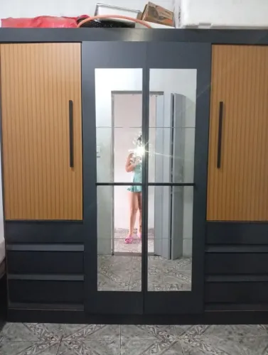 Guarda roupas casal
