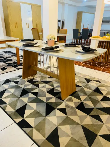 Mesa laqueada da Kappesberg tamanho 170X90 promoção 