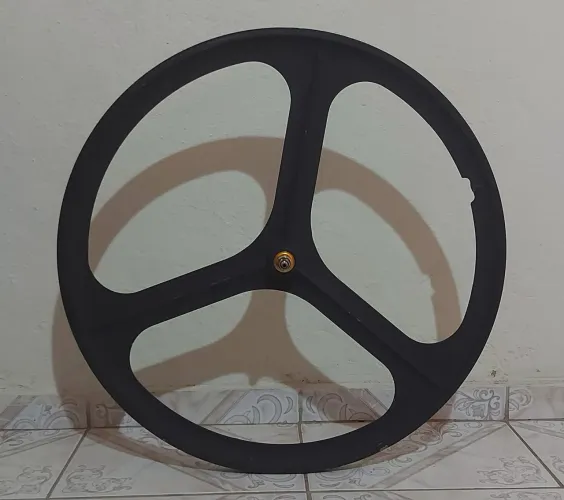Aro Tri Spoke