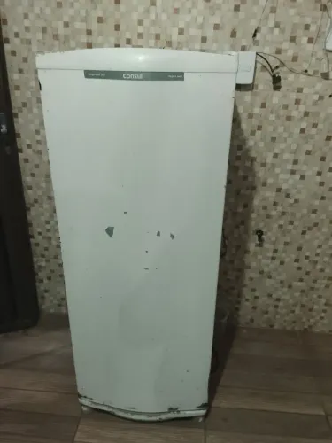 Vendo geladeira