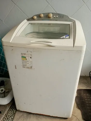 Máquina lavar GE 15.1 só vazando um pouco embaixo
