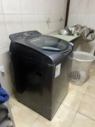 Máquina de lavar Brastemp com ciclo de aquecimento.