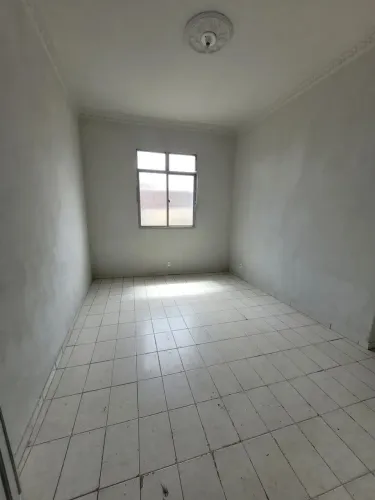 Apto para aluguel com 1 quarto e 33 metros quadrados, em Rocha Miranda - Estrada do Otavia