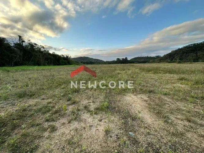 Lote em Rua dos Bororós - Pirabeiraba (Pirabeiraba) - Joinville/SC