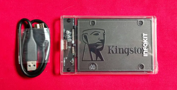 * SSD EXTERNO 960GB *1 TERA*