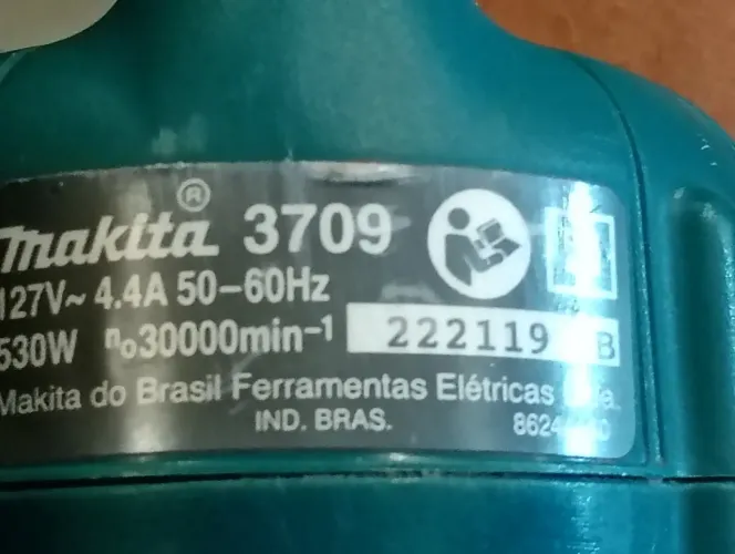 Tupia Makita  110 volts