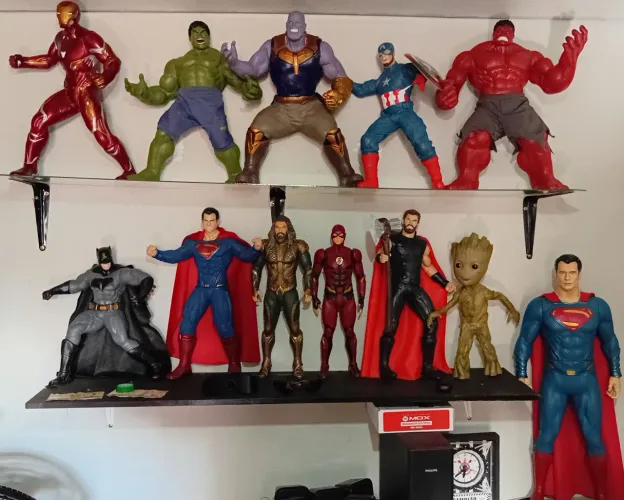 BONECOS DA MARVEL E DC 50CM VARIOS MODELOS ORIGINAIS HULK, THOR, BATMAN, HOMEM DE FERRO...