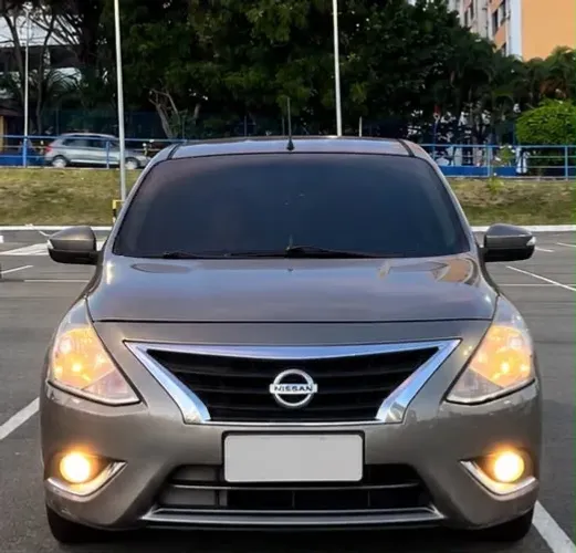 Nissan Versa Unique 1.6 16V Flexstart 4P Aut. 2018