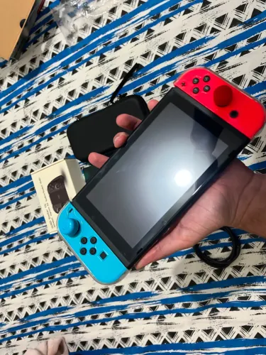 Nintendo Switch V2 Desbloqueado