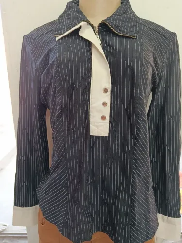 Blusa one up