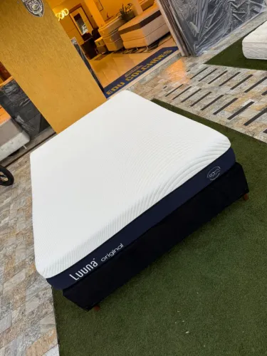 Cama de Casal LUUNA SEMINOVO TOP COLCHÃO CASAL