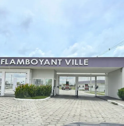 Lote Condomínio Flamboyant Ville