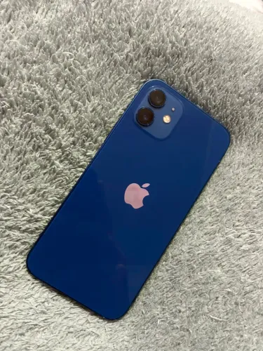 VENDO IPHONE 12
