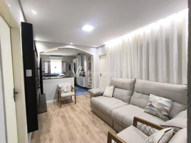 Casa térrea à venda 4 dorm (1 suíte) amplo quintal em Campinas