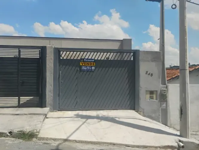 Oportunidade casa de 2 dormitórios sendo 1 suíte bairro Baronesa