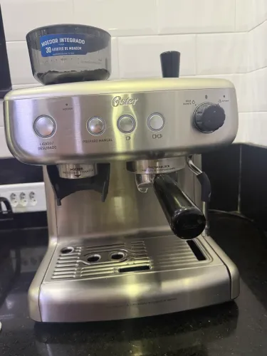 Venda cafeteira/moedor - Profissional Oster