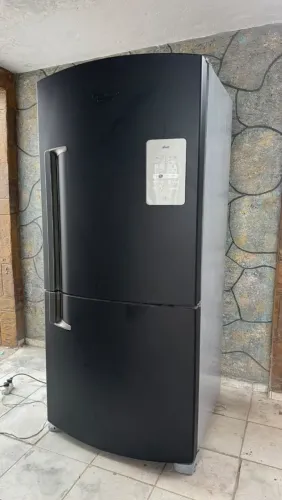 Geladeira Fros Free funcionando perfeitamente 600 litros