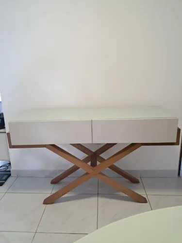 Aparador sofisticado e elegante 