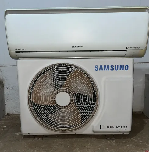 Ar-condicionado Samsung Digital Inverter 9.000 BTUs - Quente e Frio
