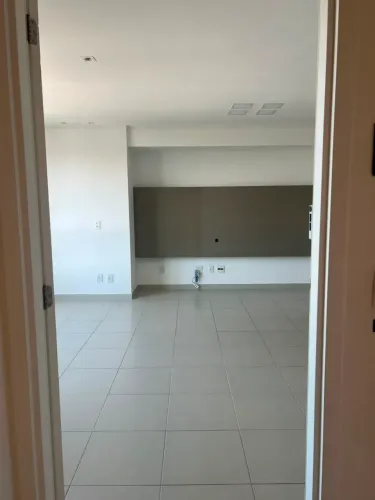 Imóvel para aluguel possui 173 metros quadrados com 4 quartos em Santo Amaro - Recife - PE