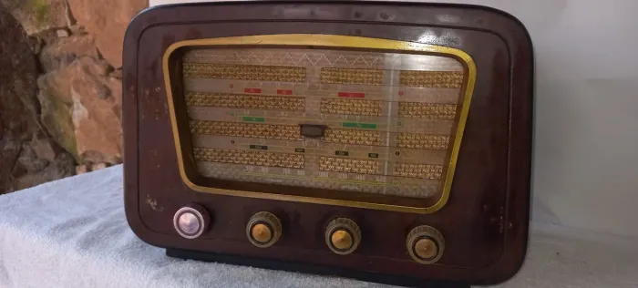 Radio antigo semp funcionando