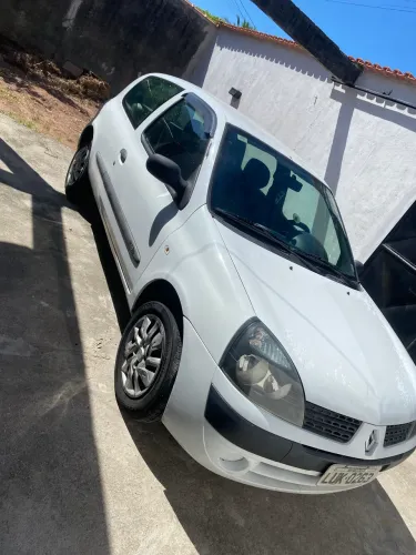 Renault Clio Authentique 1.0 8V 3P 2004