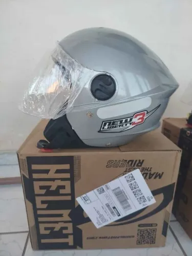 Capacete new libert 3 58 e 60 novos somente prata