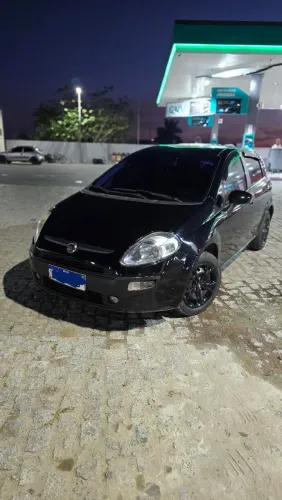 Fiat Punto Attractive 1.4 Fire Flex 8V 5P 2013