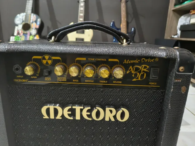 Amplificador Meteoro ADR 20 - Guitarra